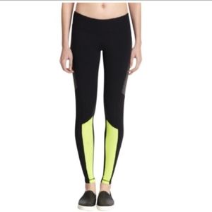 Alo Yoga Swift Colorblock Performance Legging